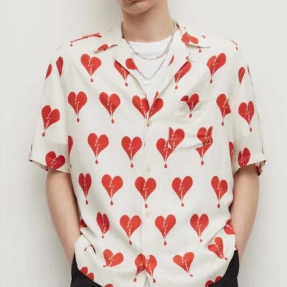 ALLSAINTS Short Sleeve Broken Heart Print Shirt - Med.
